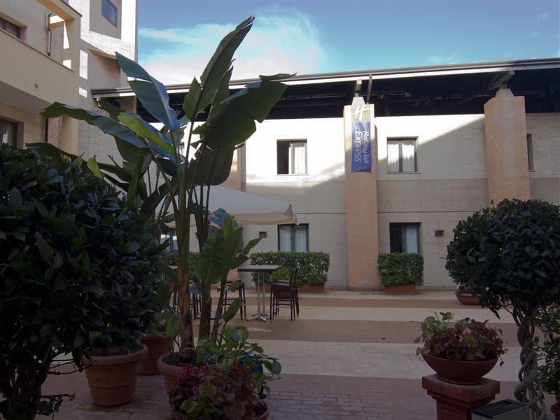 Tuscolana San Giovanni Hotel Rom